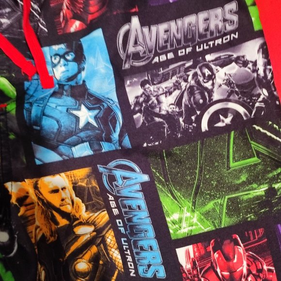 Marvel Avengers boy's graphic swim short size kids XL - Picture 3 of 4